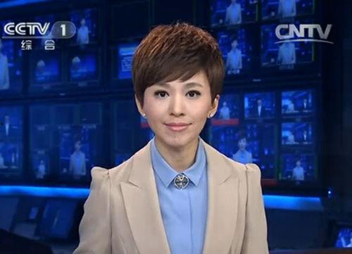 董卿父母爆料视频大全最新,揭秘明星家庭背后的真实故事 第2张 董卿父母爆料视频大全最新,揭秘明星家庭背后的真实故事 第2张